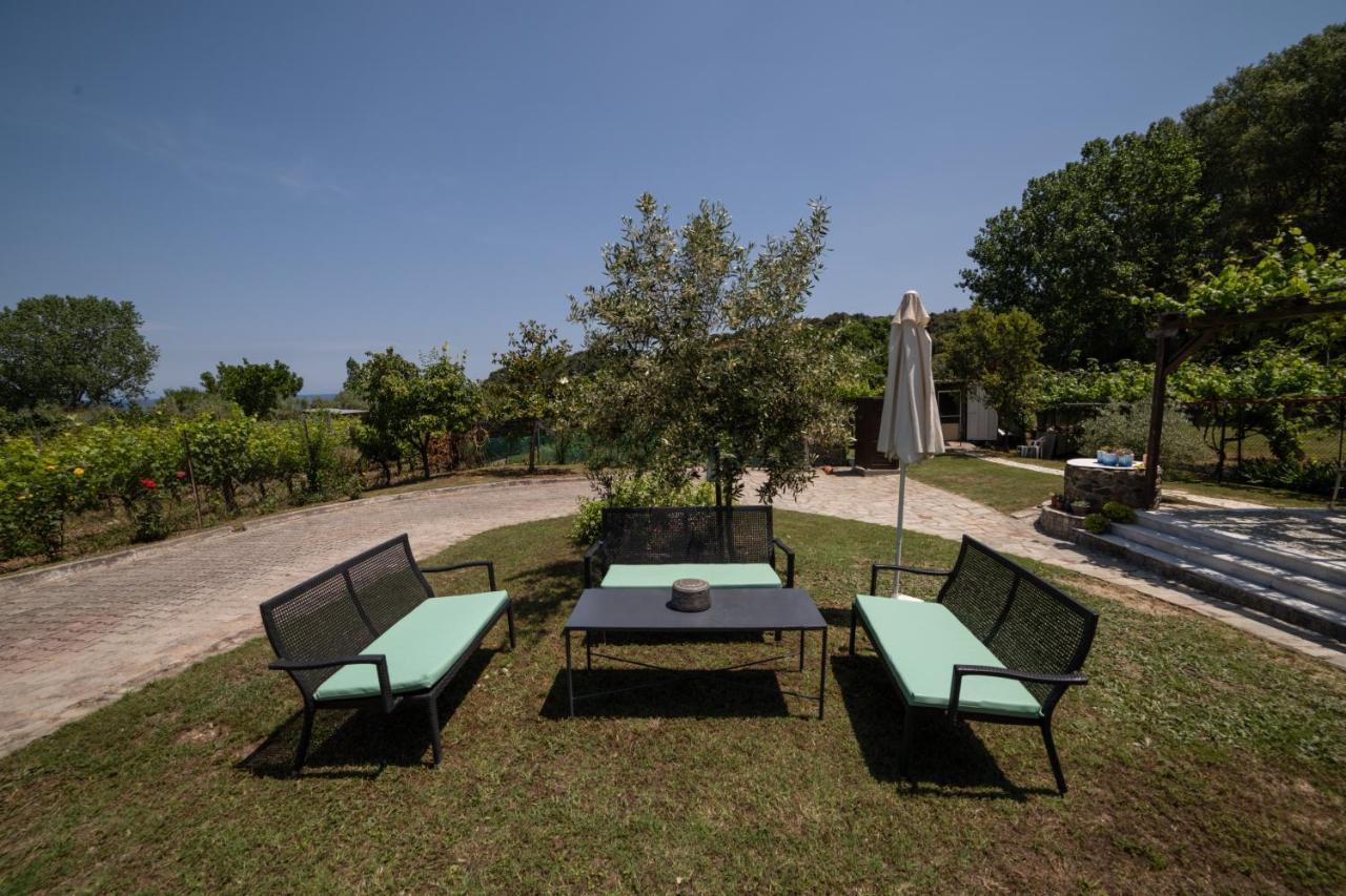 Sotiria House Apartment Sea View Lovely Garden Ierissos Exterior foto